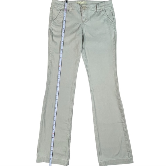 SO size 3 bootcut khaki pants wide leg button flap pockets. Great used condition - Picture 9 of 13